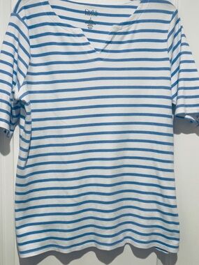 Croft  & Barrow White Tunic with Light Blue Stripes, size large